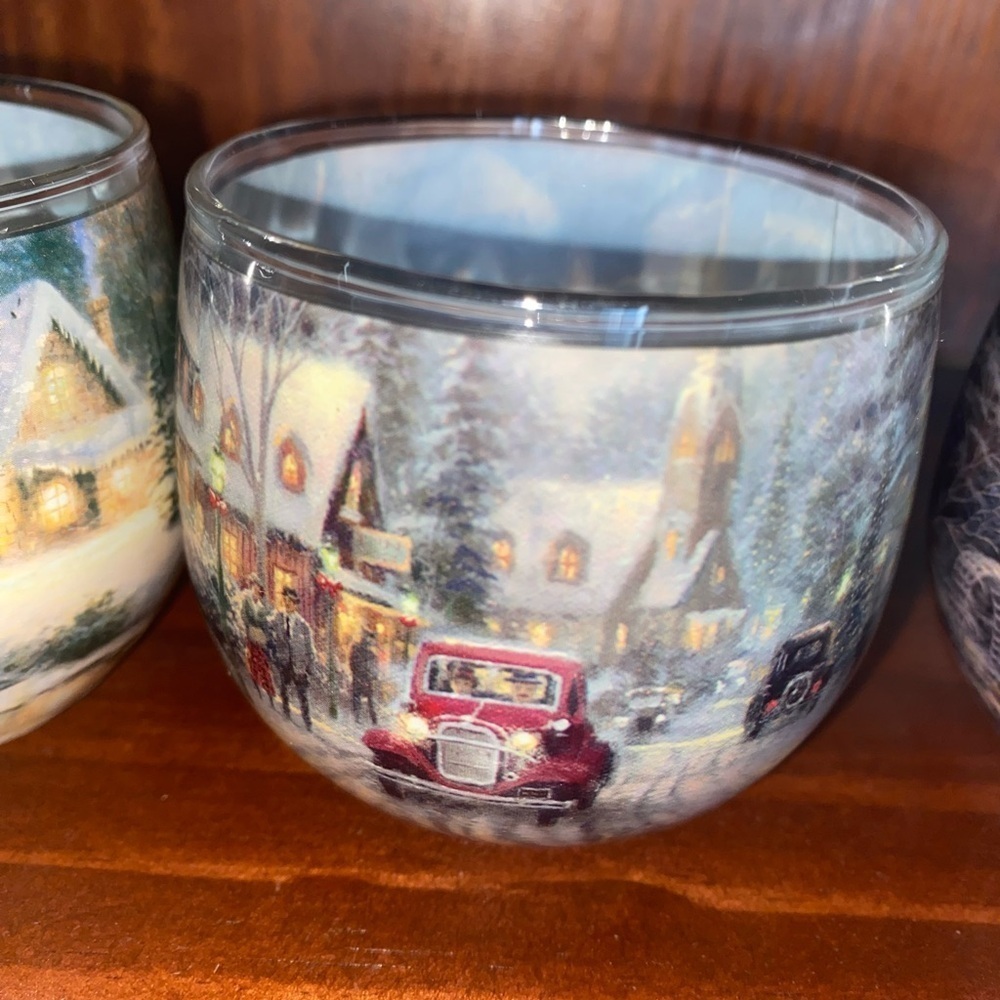 Thomas Kinkade Glade Holiday Village Scene Christmas Votive Candle Holders 4 Set - Picture 5 of 10